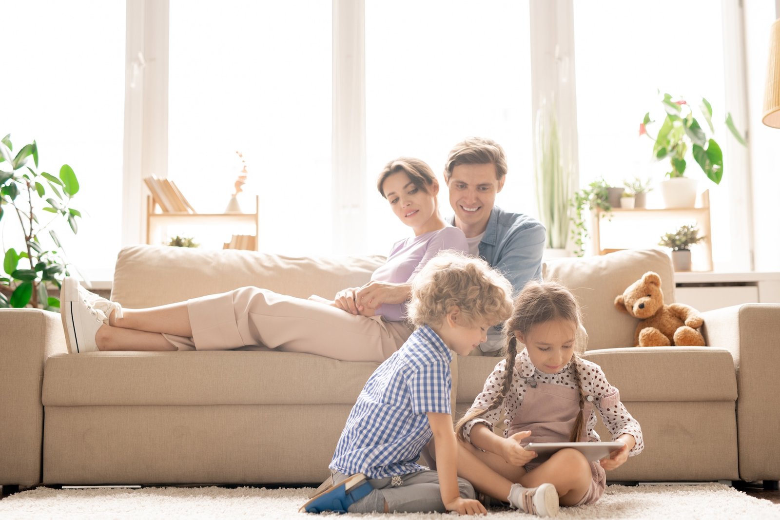 SRS Cleaning professional house cleaning services gives you back your time and peace of mind.